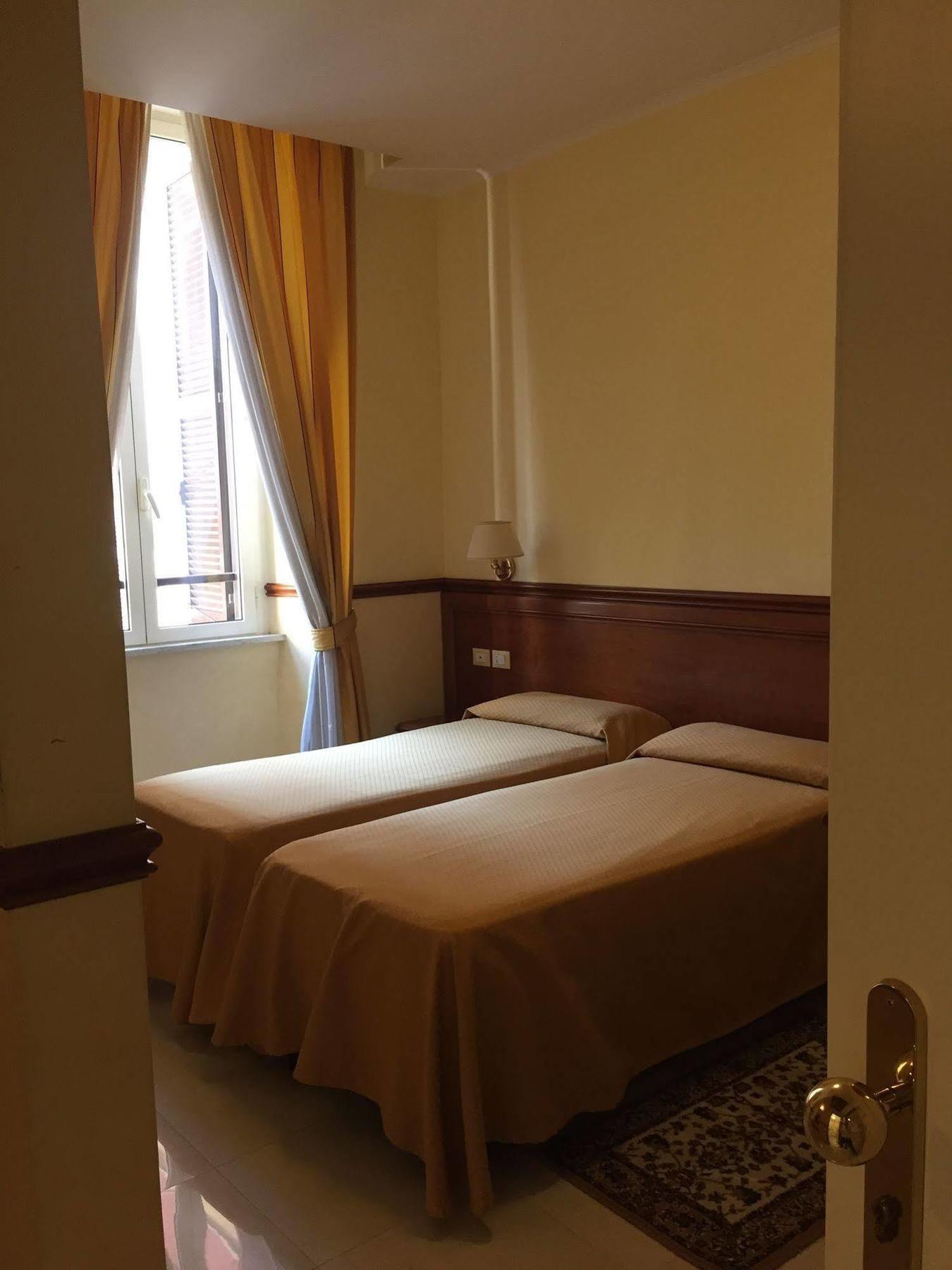 Virgilio Hotel